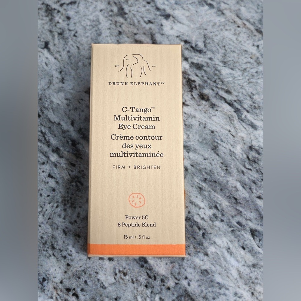 Drunk Elephant C-Tango Eye Cream
Size: 15 ml / .5 fl oz